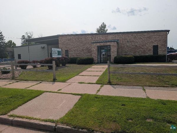 417 W 9th Ave, Ashland, WI 54806