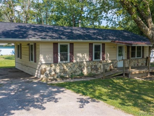 201 Sandfort Avenue, Eldon, MO 65026