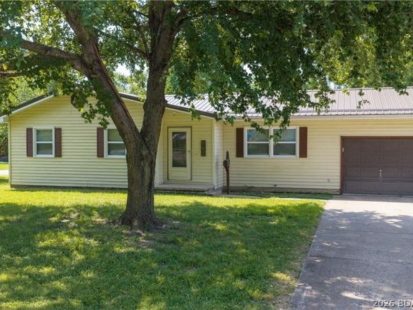 602 W 6th Street, Eldon, MO 65026