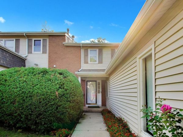 547 Norman Road , Bolingbrook, IL 60440