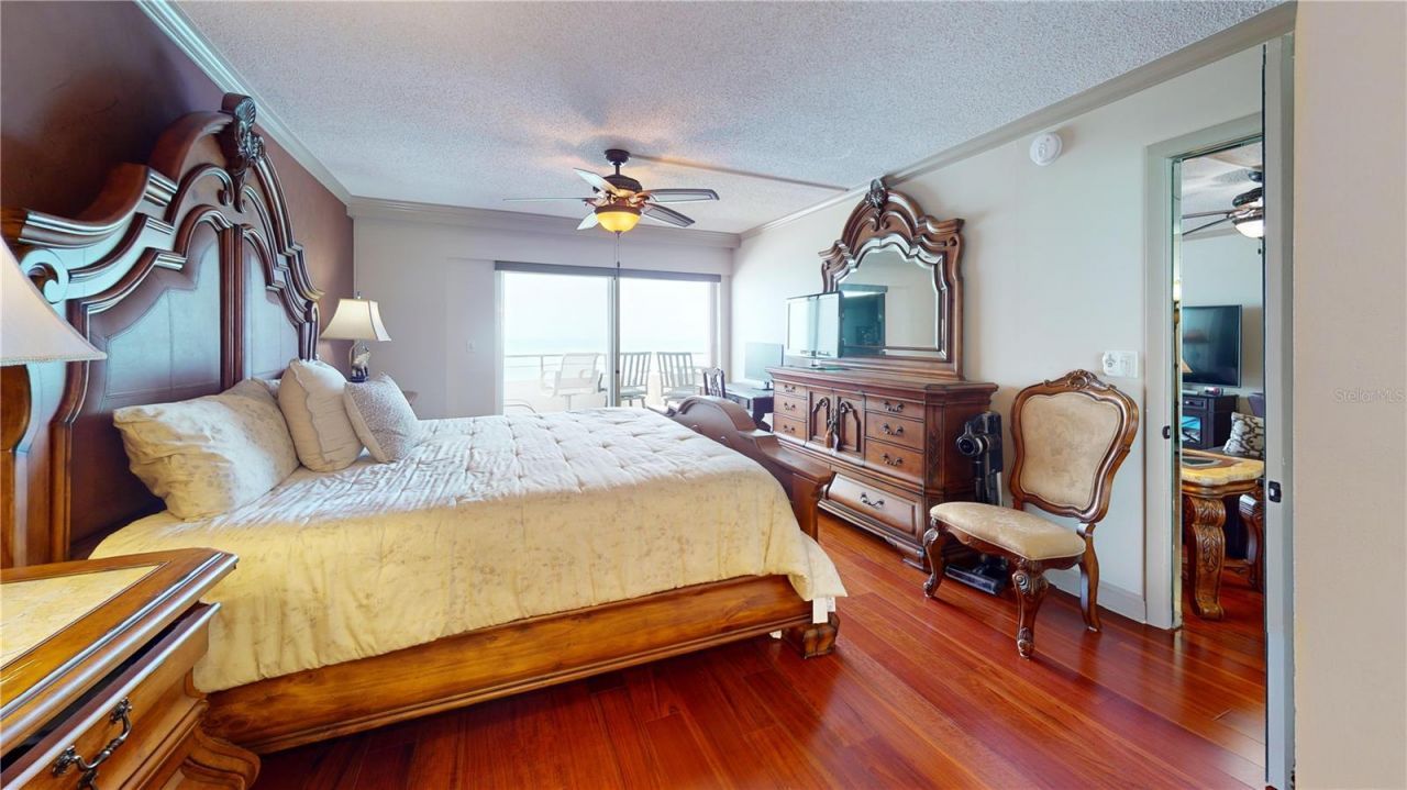 1750 Benjamin Franklin Drive , Unit B, Sarasota, FL 34236 Photo