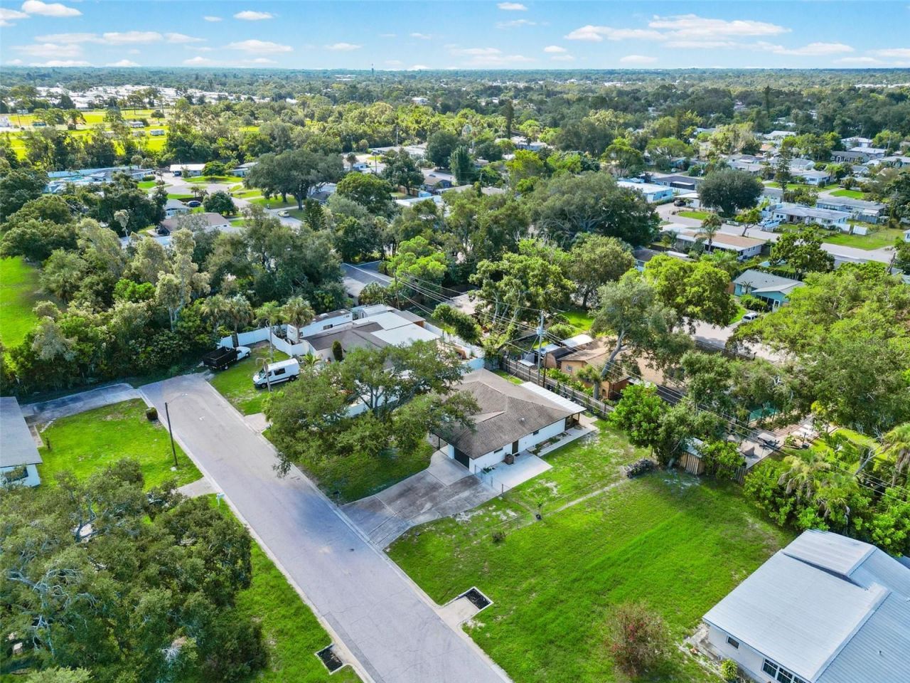 2874 Davis Boulevard , Sarasota, FL 34237 Photo