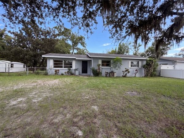 7117 N 50TH STREET , TAMPA, FL 33617