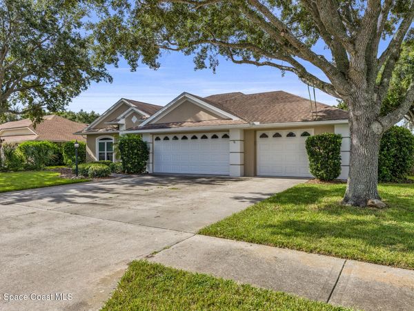 6197 Arlington Circle, Melbourne, FL 32940
