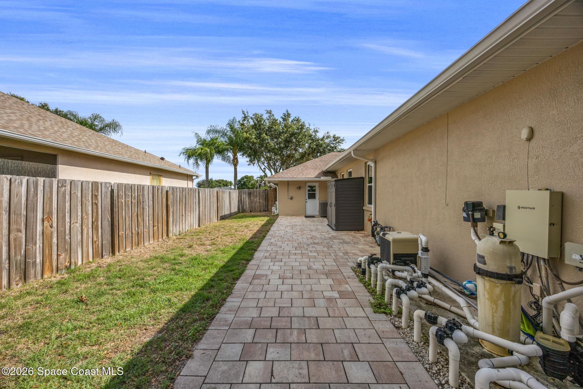 6197 Arlington Circle, Melbourne, FL 32940 Photo