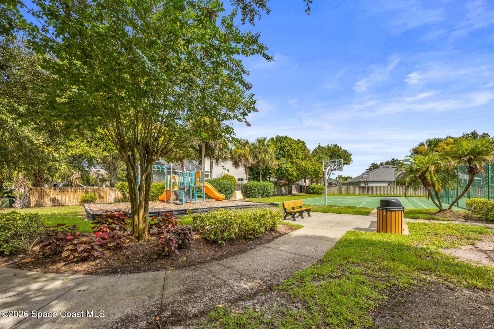 6197 Arlington Circle, Melbourne, FL 32940 Photo