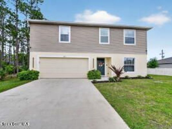 215 Friendly Street , Palm Bay, FL 32908