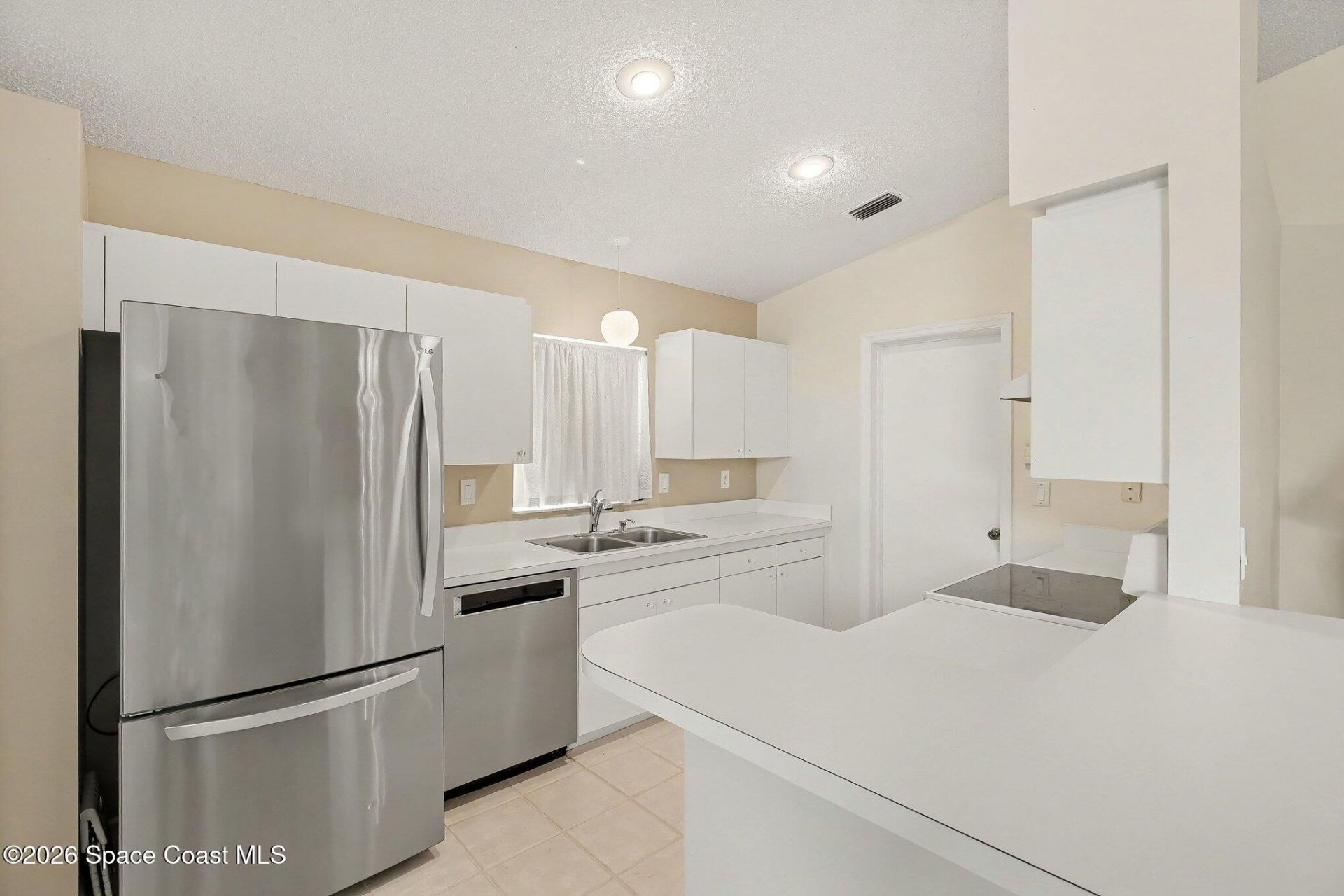 2428 Coral Ridge Circle , Melbourne, FL 32935 Photo
