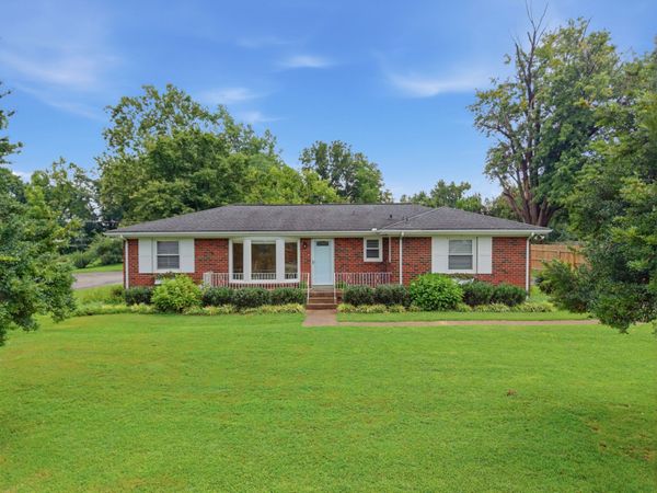 925 Havenhill Dr , Nashville, TN 37217