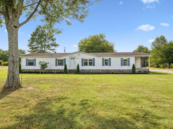 4980 Comstock Rd , Chapel Hill, TN 37034