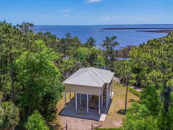142 Stuart Cove Road, Crawfordville, FL 32327