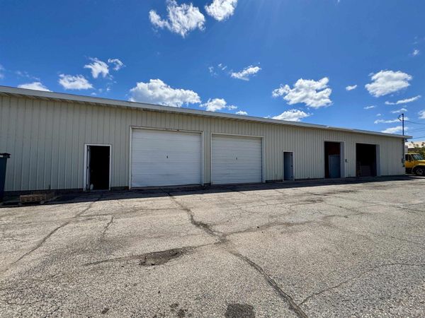 1807 7TH AVE North Avenue, Escanaba, MI 49829