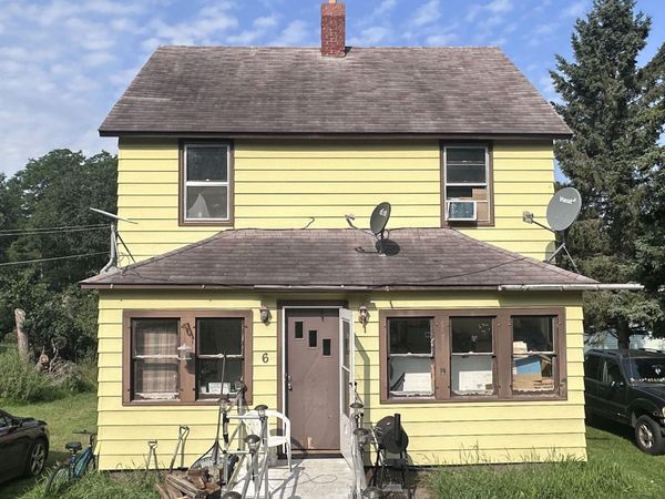 6 Baker Road, Caspian, MI 49915