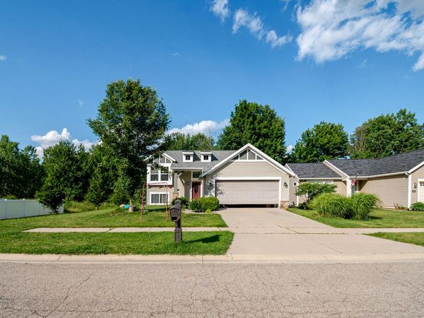 2574 Winterberry Street, Holt, MI 48842