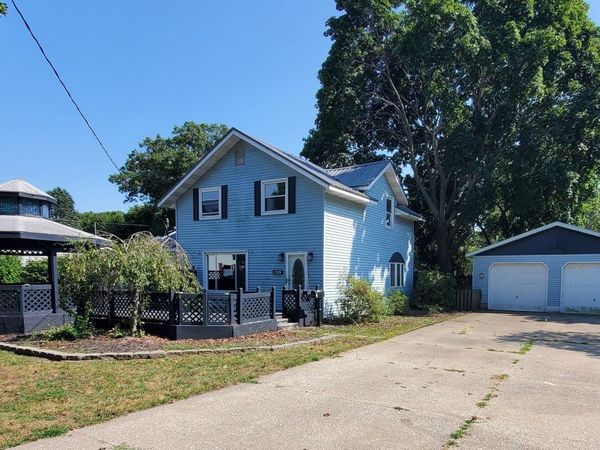 2569 Harding Avenue, Muskegon, MI 49441