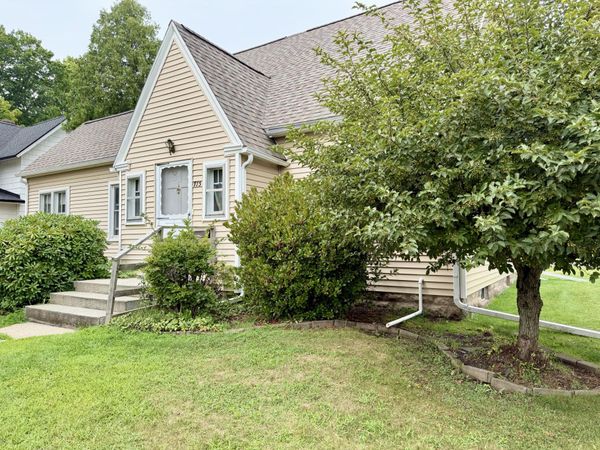 773 3rd Avenue, Lake Odessa, MI 48849