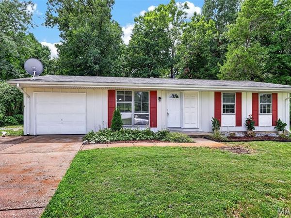1110 Burgundy Lane, Unincorporated, MO 63011