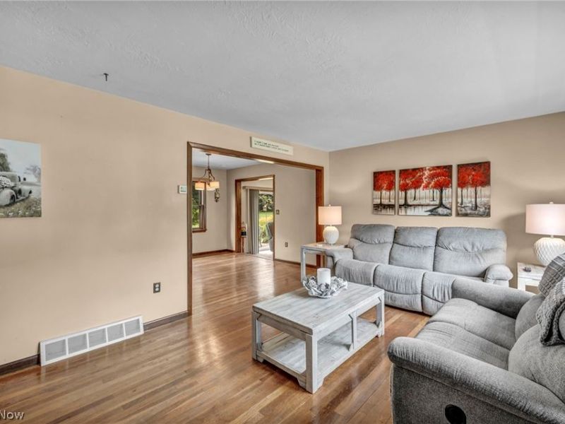 202 Roosevelt Drive, Geneva, OH 44041 Photo 10