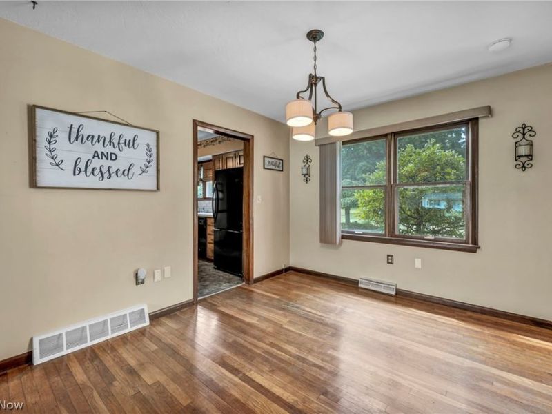 202 Roosevelt Drive, Geneva, OH 44041 Photo 12