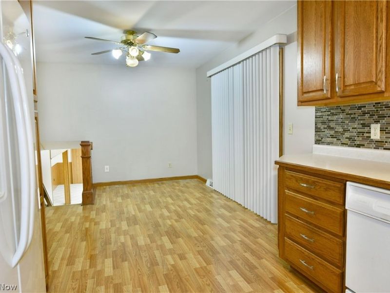 3246 Circle Drive, Cortland, OH 44410 Photo 21