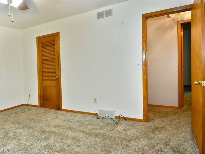 3246 Circle Drive, Cortland, OH 44410 Photo 28