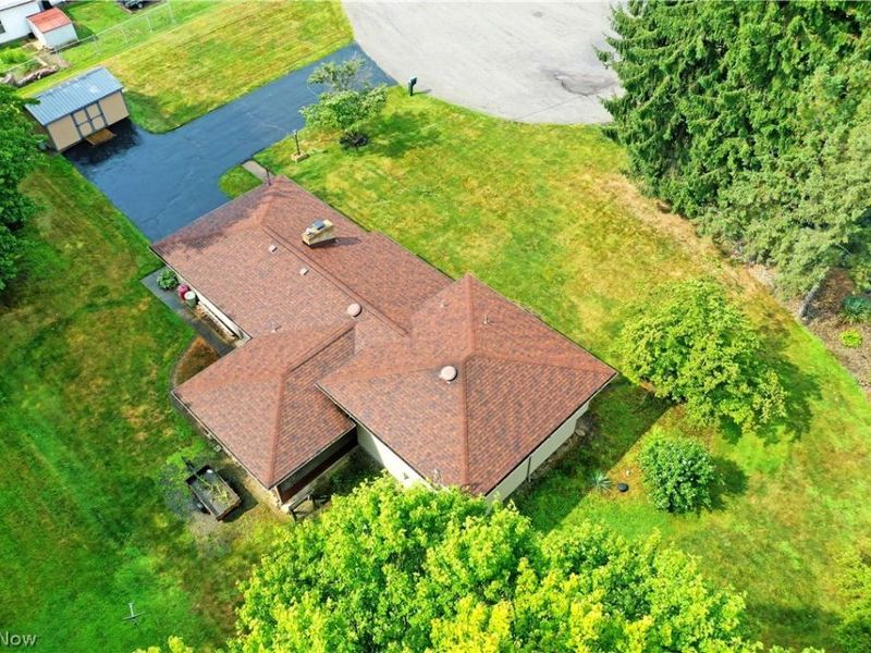 3246 Circle Drive, Cortland, OH 44410 Photo 8
