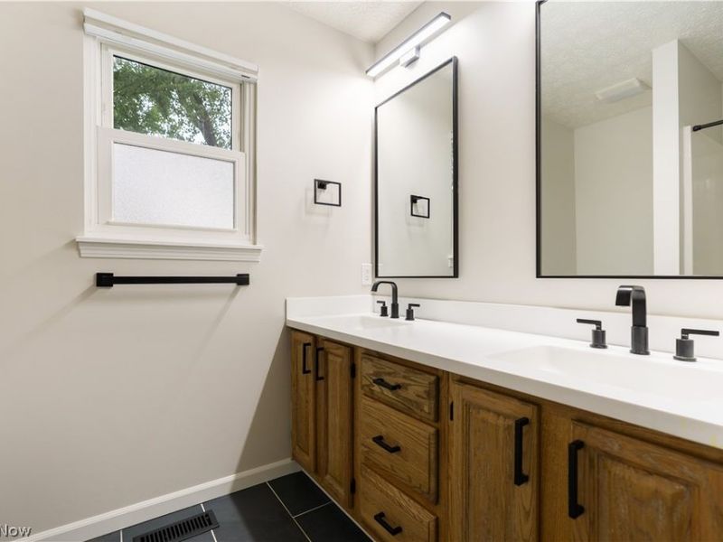 5944 University Heights Circle NW, North Canton, OH 44720 Photo 24
