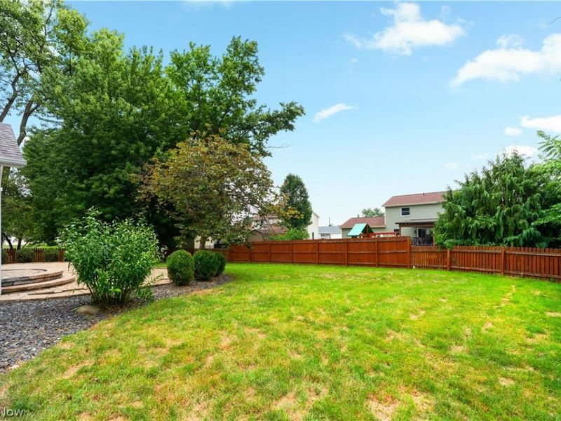 5944 University Heights Circle NW, North Canton, OH 44720 Photo 39