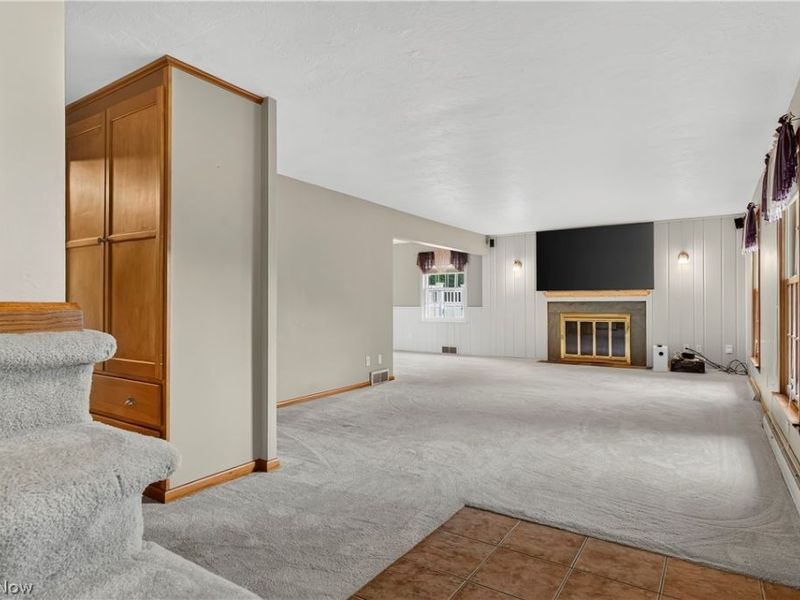 924 Pittsburg Avenue NW, North Canton, OH 44720 Photo 3