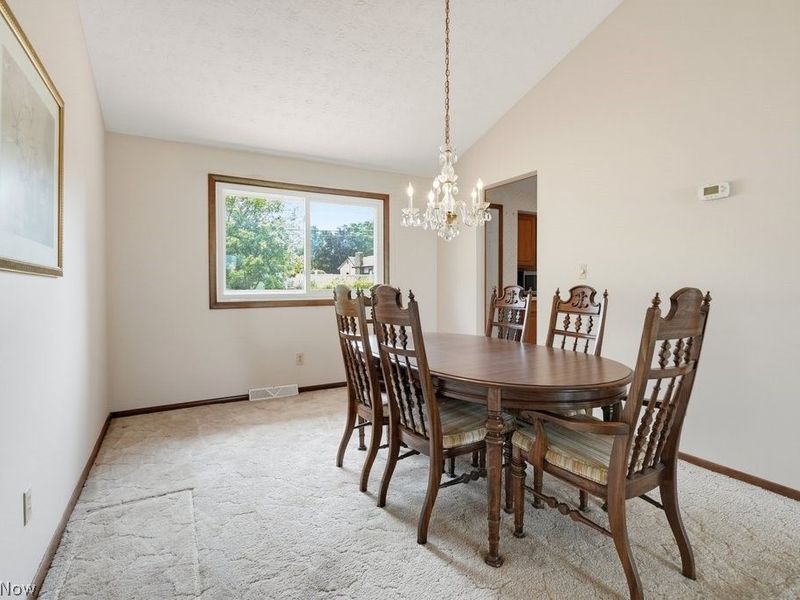 16331 Canterbury Drive, Strongsville, OH 44136 Photo 15