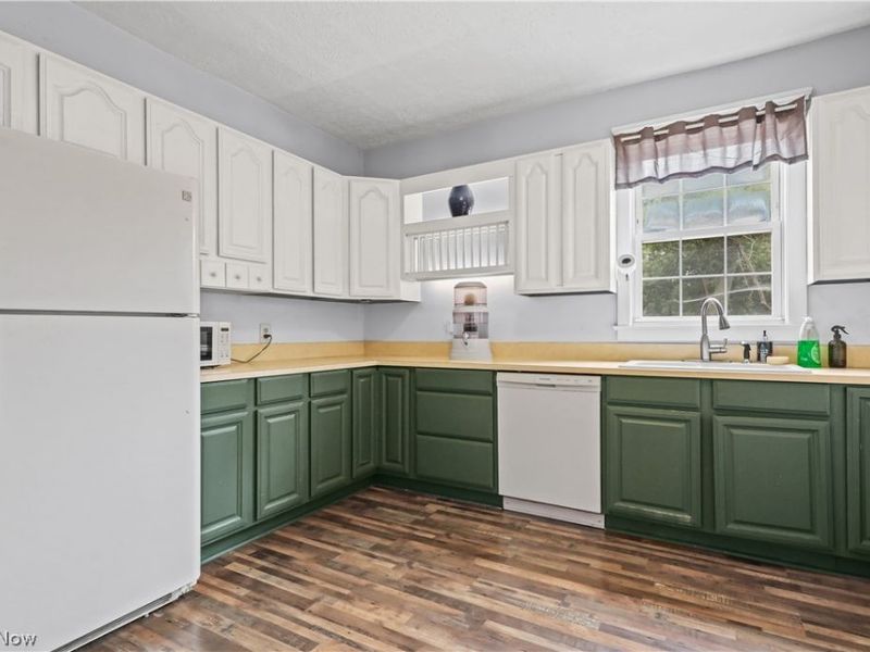 773 Dan Street, Akron, OH 44310 Photo 14