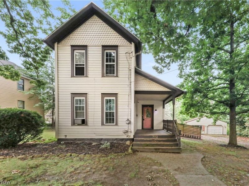773 Dan Street, Akron, OH 44310 Photo 2