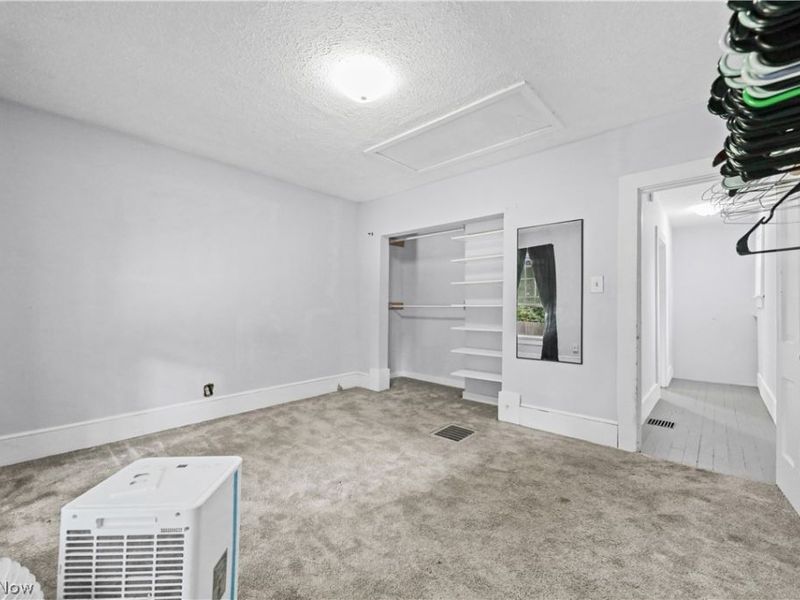 773 Dan Street, Akron, OH 44310 Photo 20