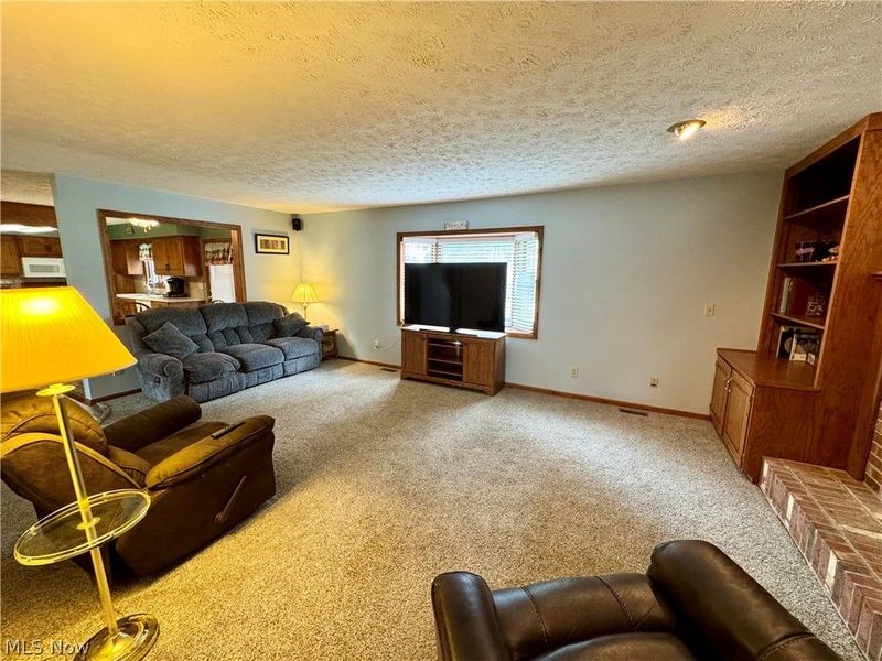 6385 Harbor Drive NW, Canton, OH 44718 Photo 12
