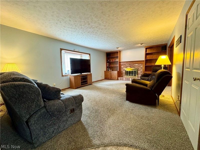 6385 Harbor Drive NW, Canton, OH 44718 Photo 14