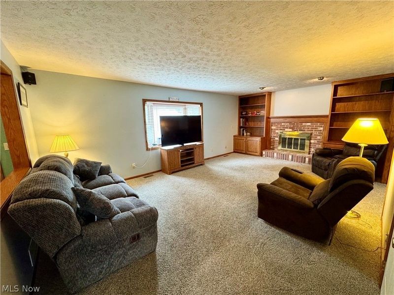 6385 Harbor Drive NW, Canton, OH 44718 Photo 17