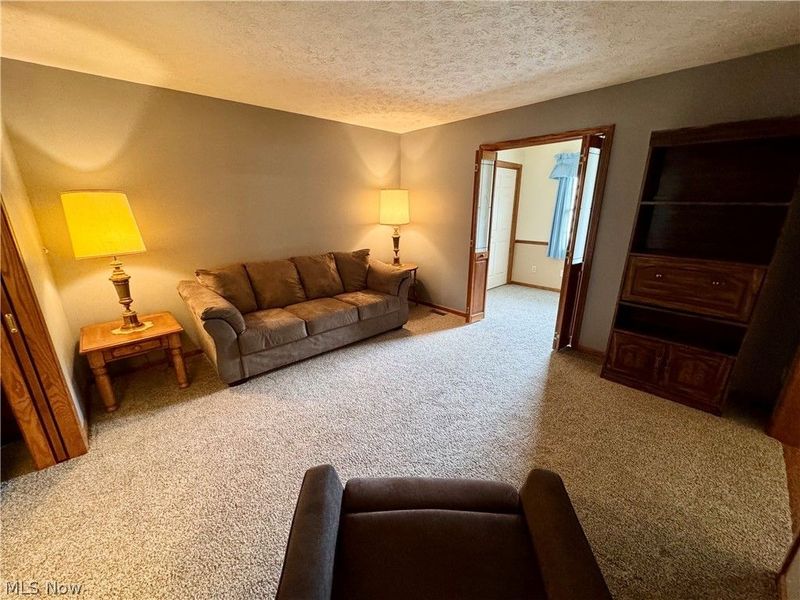 6385 Harbor Drive NW, Canton, OH 44718 Photo 22