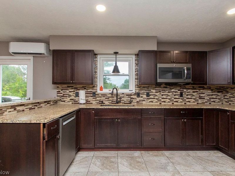 7311 Meadow View Drive, Seville, OH 44273 Photo 13