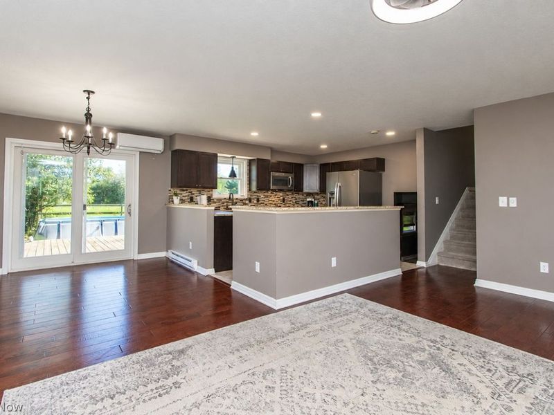7311 Meadow View Drive, Seville, OH 44273 Photo 9