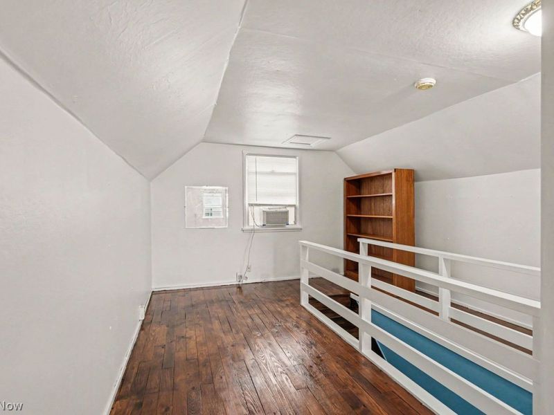 13304 St James Avenue, Cleveland, OH 44135 Photo 12