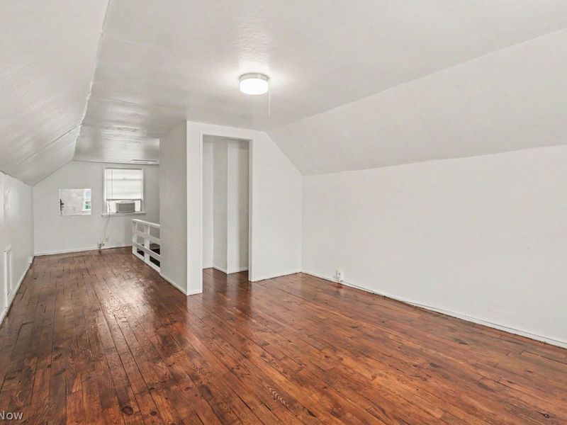 13304 St James Avenue, Cleveland, OH 44135 Photo 13