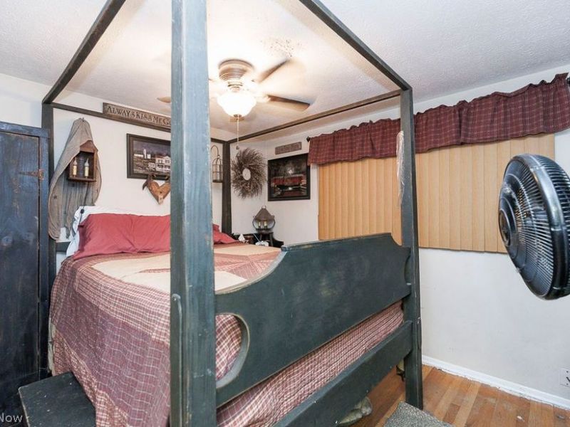 737 Georgetown Avenue, Elyria, OH 44035 Photo 13