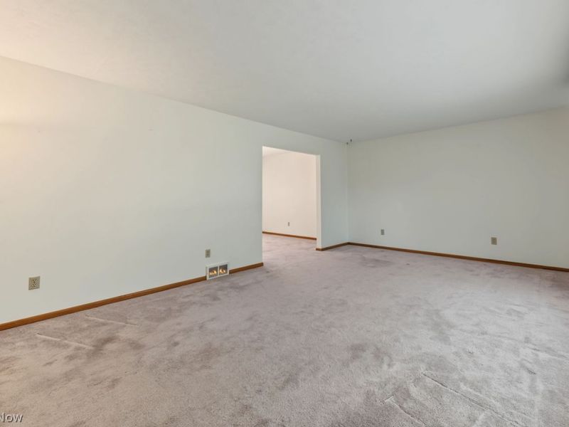 696 West Street, Wadsworth, OH 44281 Photo 22