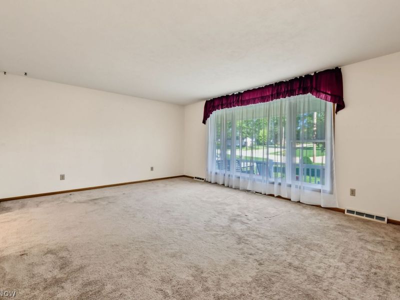 696 West Street, Wadsworth, OH 44281 Photo 23