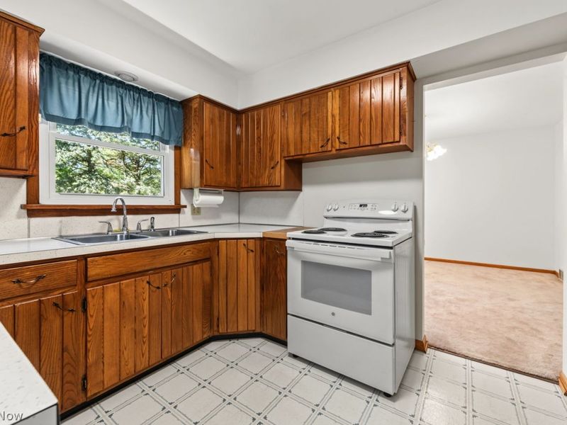 696 West Street, Wadsworth, OH 44281 Photo 28