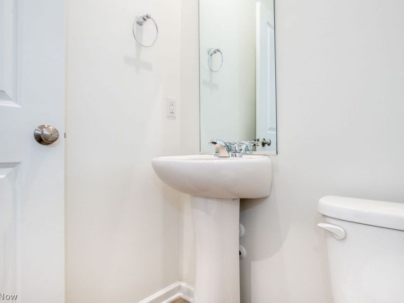 27849 Birchwood Court, Westlake, OH 44145 Photo 7