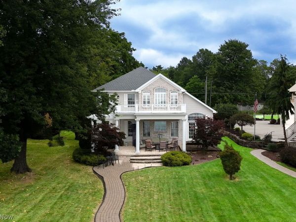 1614 NE River Road, Lake Milton, OH 44429