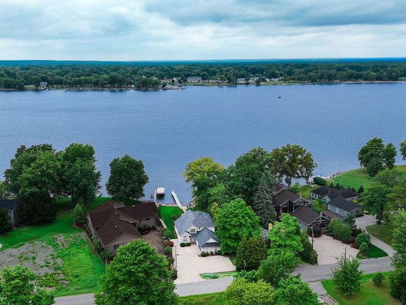 1614 NE River Road, Lake Milton, OH 44429 Photo 11