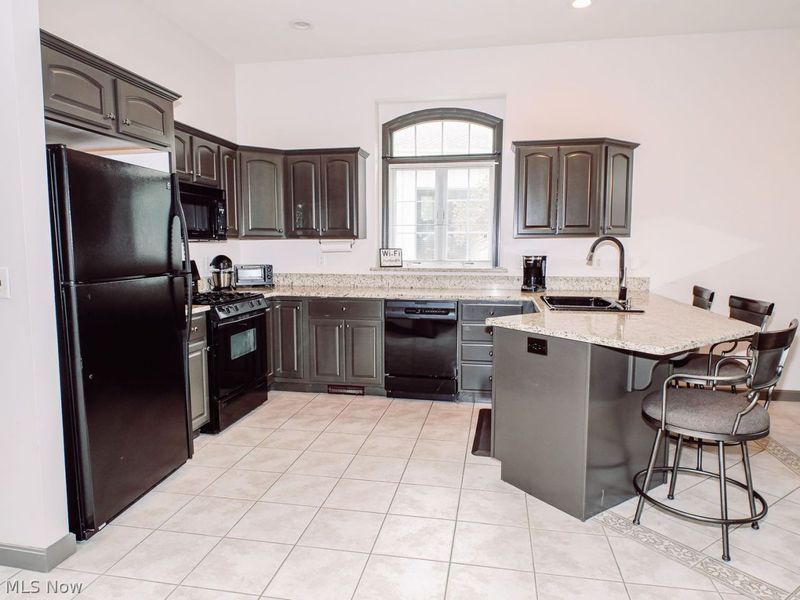 1614 NE River Road, Lake Milton, OH 44429 Photo 18