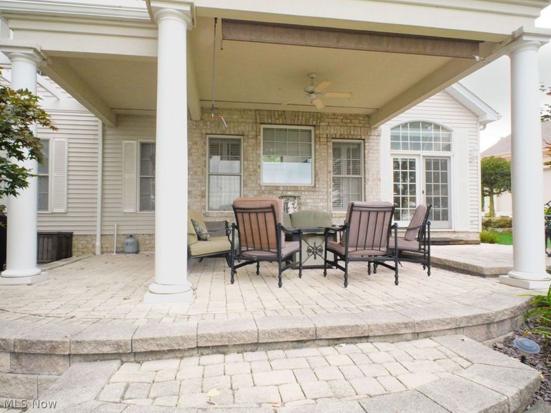 1614 NE River Road, Lake Milton, OH 44429 Photo 7